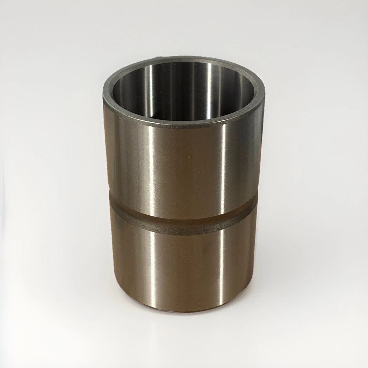 Genuine John Deere H152123 Grooved Bushing photo 2
