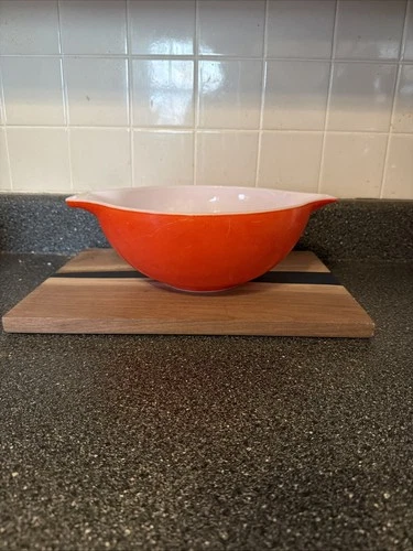 VTG 1950s PYREX Red Friendship Cinderella 4-QT Pour Spout Mixing Bowl #444