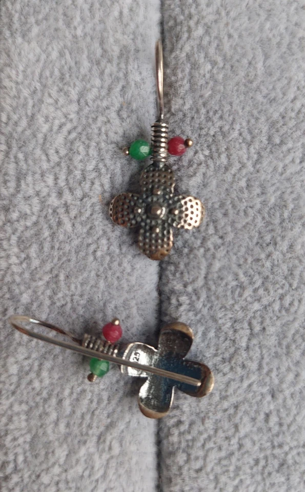 Sehr schöne Ohringe mit echtem Rubin und Smaragd in 925  - Bild 4 von 4