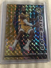 2022-23 Panini Mosaic - Give and Go LeBron James #3 95-99 Mosaic Prizm Yellow