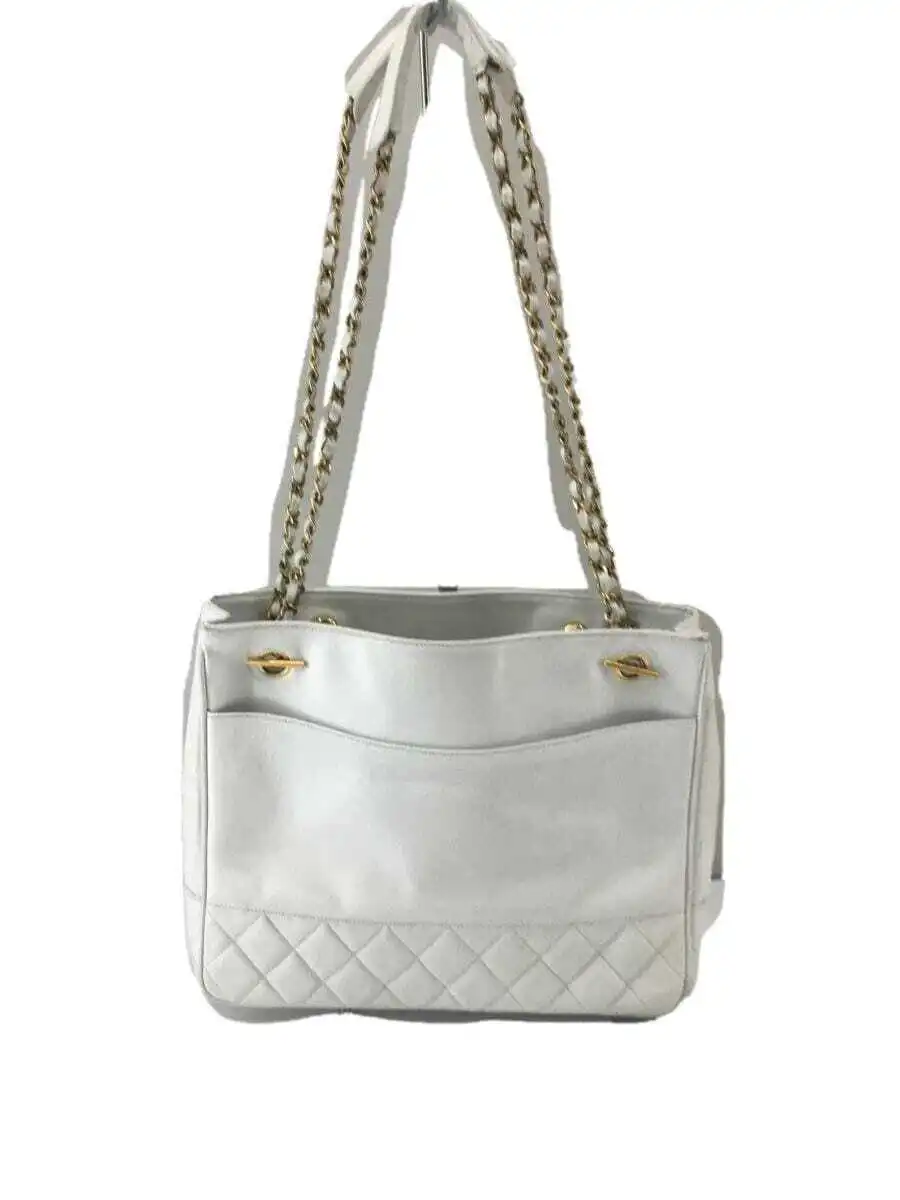 CHANEL Matelasse Chain Shoulder Bag Leather White Used 230406T