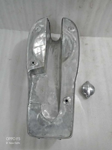 DUCATI VIC CAMP CAFE RACER ALUMINUM ALLOY GAS FUEL PETROL TANK CUSTOM REPO - Picture 4 of 5