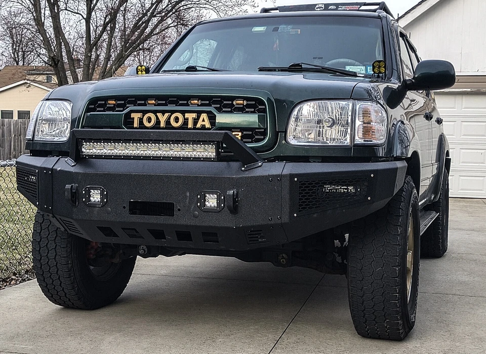 Vijay For 2001-2004 Toyota Sequoia Steel Front Bumper with LED Light & D-Rings - Изображение 3 из 4