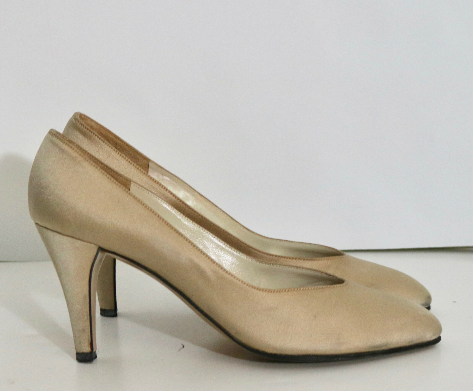 Scarpe Yves Saint Laurent YSL beige tacco alto 6 5