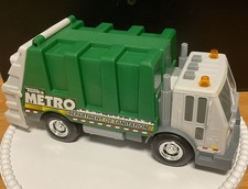 Tonka Garbage Truck Metro Dept Of Sanitation Green 2013 Hasbro Lights/Sounds Toy