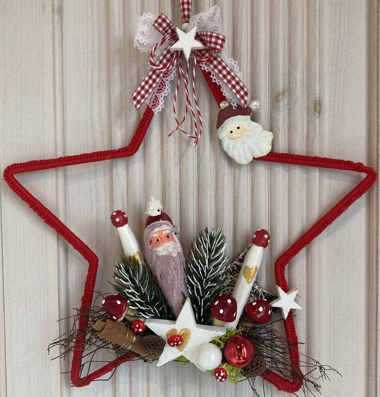 Handgefertigter Deko Fenster Hänger Stern Weihnachtsmann Santa Fliegenpilze -530