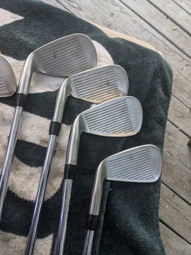 TaylorMade R540 XD Iron Set 4-PW Steel Shaft Regular Flex RH Good Cond.  - Imagen 3 de 7
