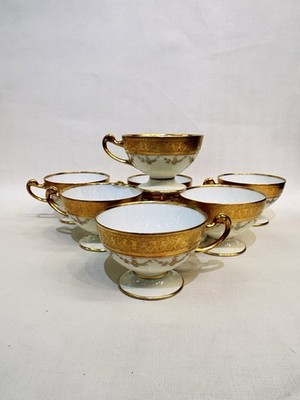 Set of 7 Te Cup Hutschenreuther Bavaria Porcelaine Gold Encrusted Coffee Cups