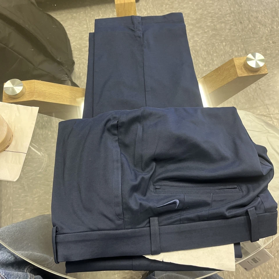 Nike Golf Dri Fit Mens Navy Blue Straight Pants Size 34x32 Pants Chinos - Image 2 of 4