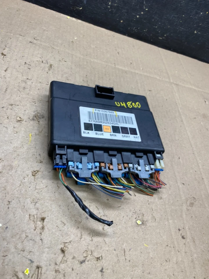 Chevrolet Avalanche Silverado 2003-2006 carrocería control módulo BCM U4800 DG Foto 4 de 4