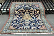 Orientteppich Handgeknüpft Ghom mit Seide 225 x 290 cm ( frisch gewaschen )