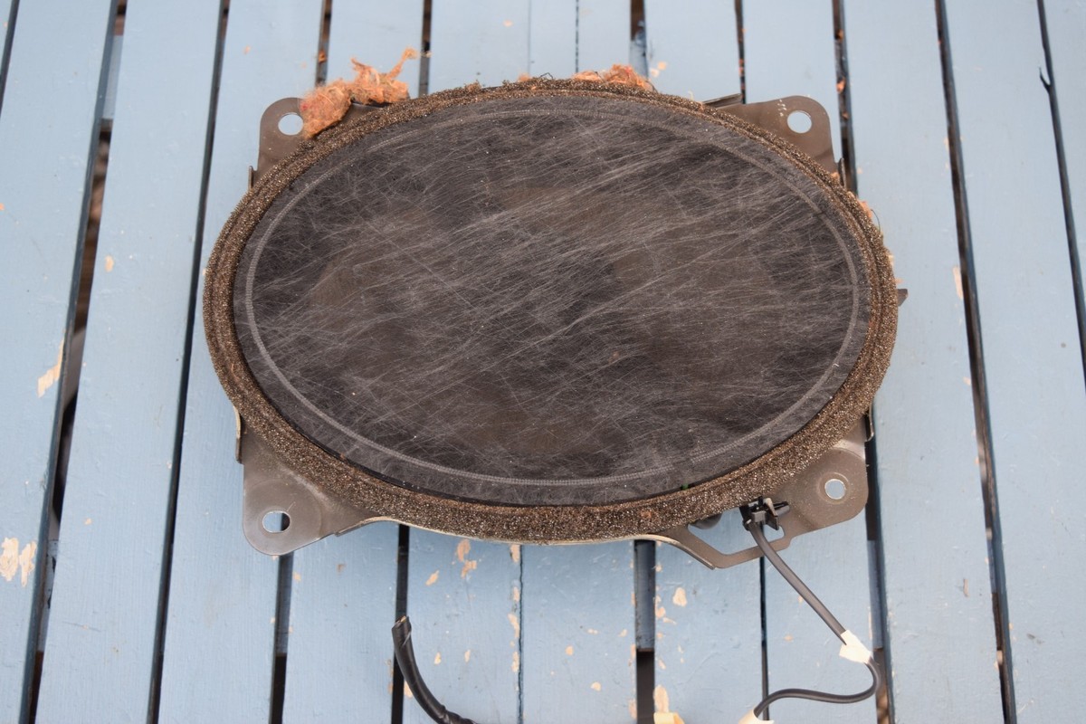 2005 Toyota Camry Rear Back Speaker 86160-aa410 OEM for sale