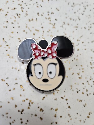 Disney Parks Trading Pin Emoji Blitz  Minnie Scared Surprised 122049  2017