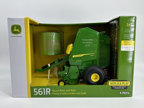 NEW John Deere ERTL 1/16 561R Round Baler Employee Edition Die Cast - LP84370-1 - 第 1/7 張圖片
