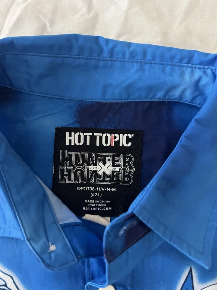 Hot Topic Hunter x Hunter Button Up Shirt All Over Print Men’s Size Medium 131 - Image 4 of 4