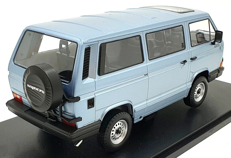 KK Scale 1/18 Scale Diecast KKDC180964 VW Bus T3 Syncro 1987 Silver Blue - Photo 2/4