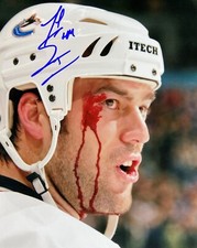 TODD BERTUZZI (1) Vancouver Canucks Autographed 8x10 Photo