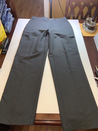 Columbia XCO GPS Cargo Pants Mens 