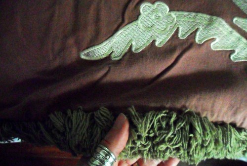 Embroidered THROW by Tracy Porter, Champagne Velvet Linen, Lace Fringes, Flowers - Picture 12 of 12