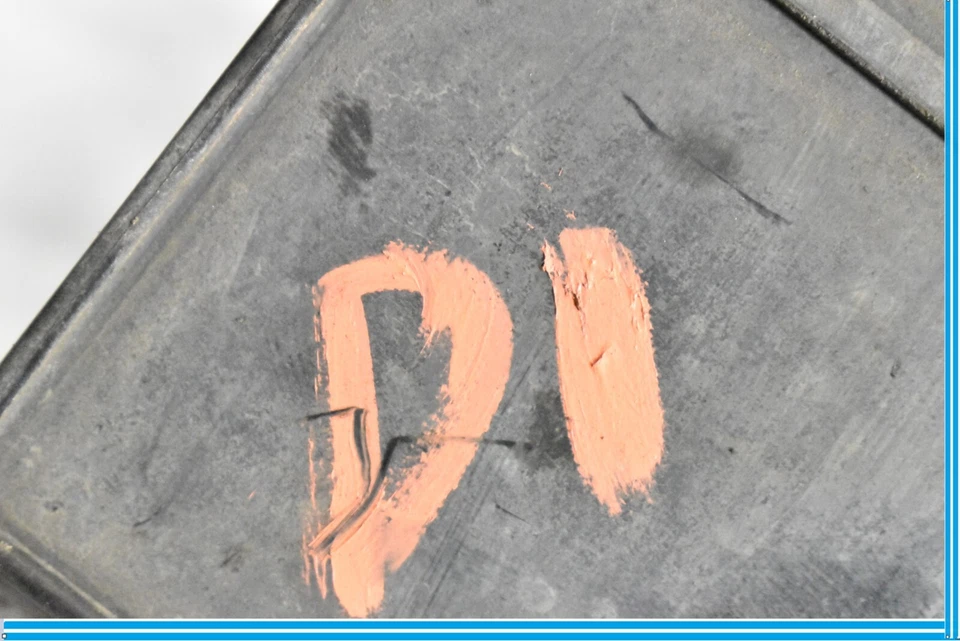 Cubierta del colector de válvula niveladora Porsche Cayenne 2008 2009 2010 OEM 32664 Foto 4 de 4