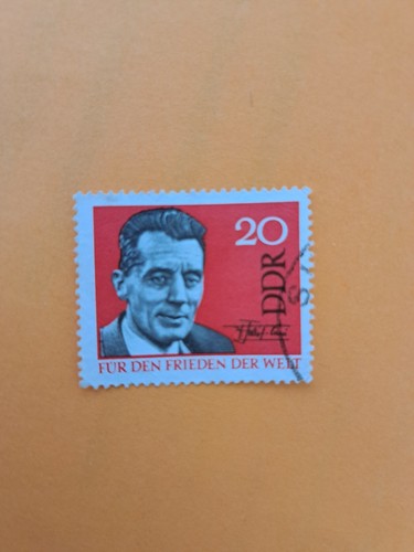 Germany. DDR. 20 Pfennig. Used. Off paper. - 第 1/1 張圖片