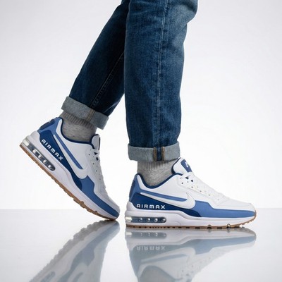 white air max with jeans
