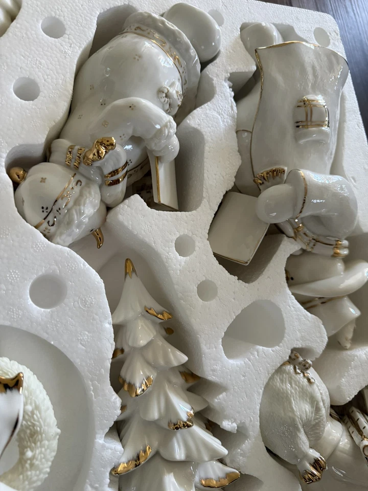 Members Mark Large 7 Piece Snowman Choir Porcelain Figures Excellent No Damage - Image 3 of 4