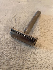 Antique Shaver Gillette Super Speed Double Safety Razor