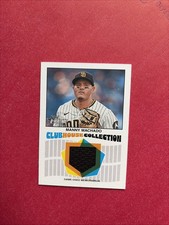 2026 Topps Heritage - Manny Machado #CCR-MMClubhouse Collection Relic