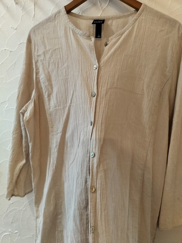 Top tunica Eileen Fisher cotone biologico texture arricciata manica 3/4 bottoni sabbia XL - Foto 5 di 13