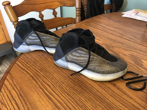 Scarpe Adidas Yeezy uomo, taglia 7,5 US, scarpe da basket - Foto 4 di 6