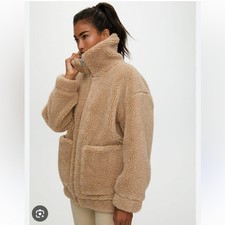 Aritzia Tna Teddy Oversized Tan Sherpa Jacket Coat Women’s Size Xs