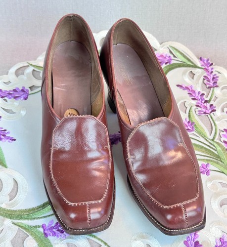 Vintage 1940s Brown Leather Heels by Vitality Shoes, Sz 6 - Picture 8 of 8