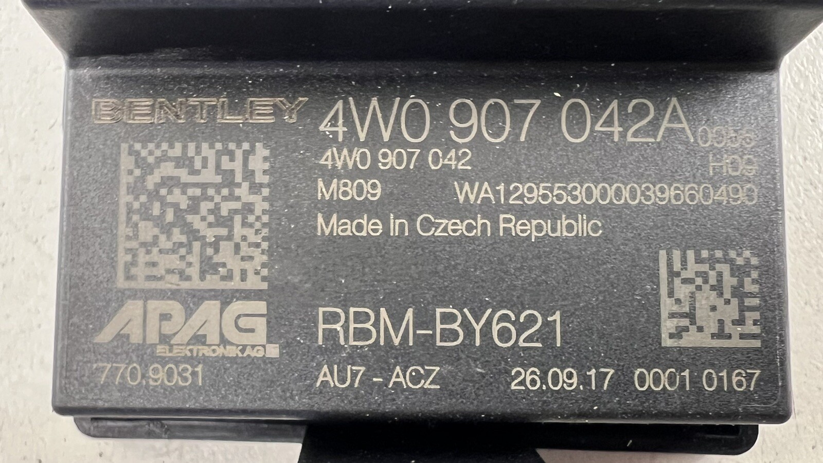 13-18 BENTLEY FLYING SPUR HEATER CONTROL MODULE 4W0 907 042A OEM