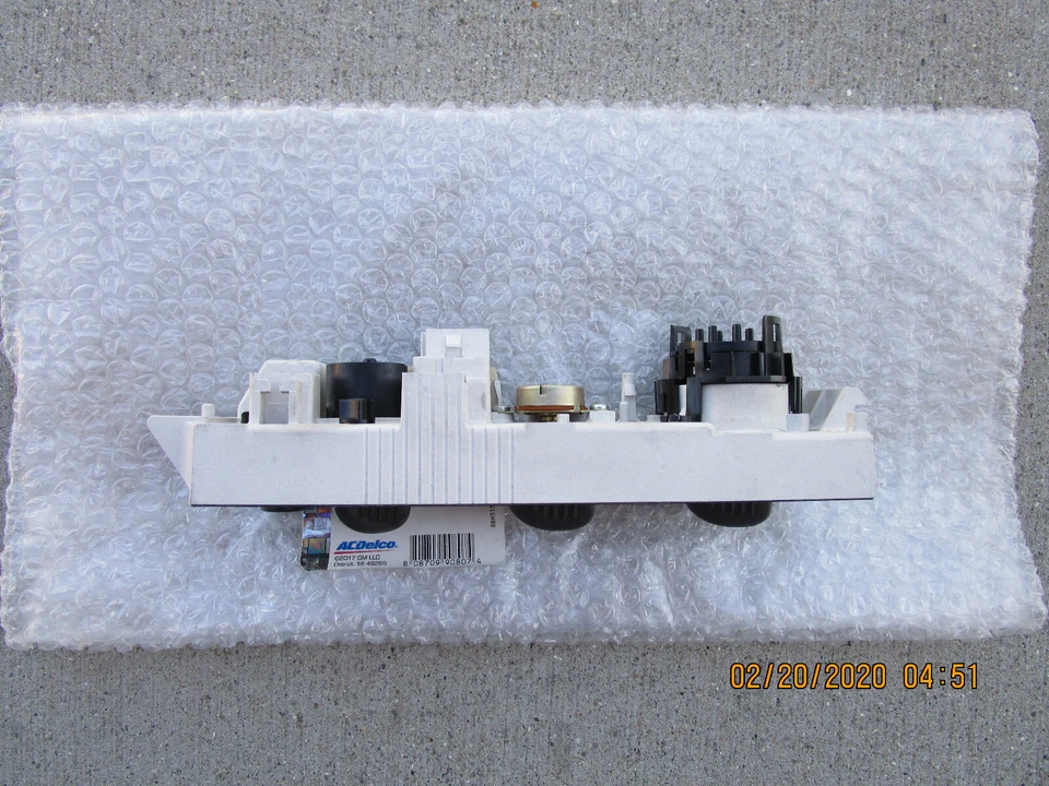吉姆西雪佛兰 15191309 ACDELCO 15-73372 空调加热器 气候温度控制 全新 — 第 2/4 张图片
