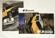Toyota Fj Cruiser Brochure 2014 Vehicle Accessories Catalog