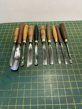 Nice Set of 10 no. Good Quality Vintage Old English Wood Carving Chisels