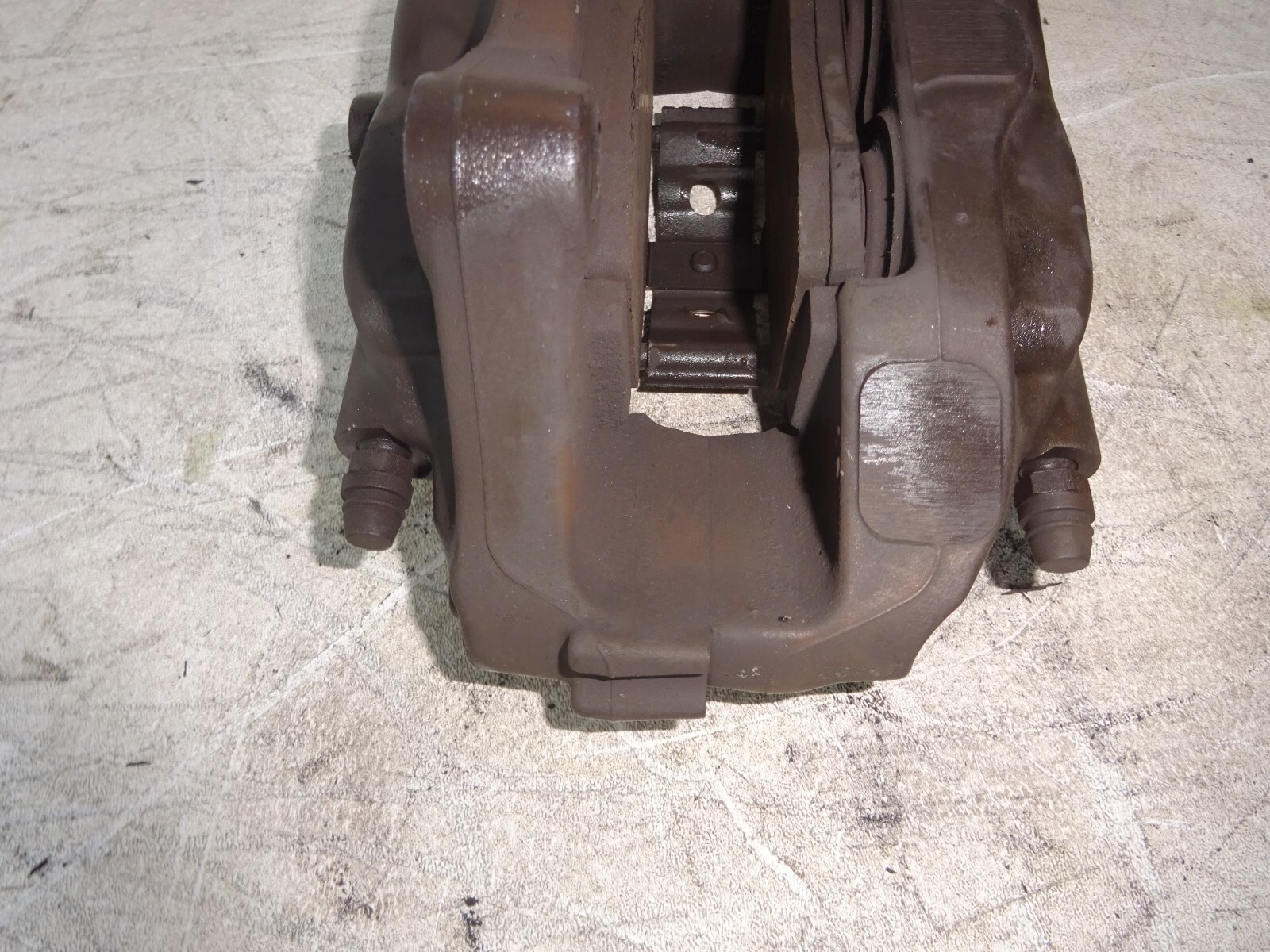 2014-2017 Maserati Ghibli RWD Rear Right Passenger Brake Caliper OEM DE240235