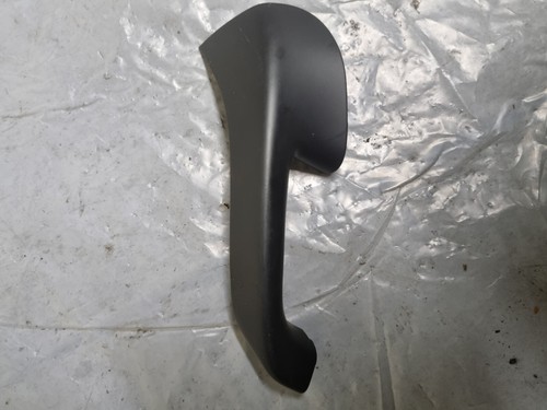 Tür-Griff schwarz vorne rechts VW Golf V Lim. 4türig 2007   1K0868040B