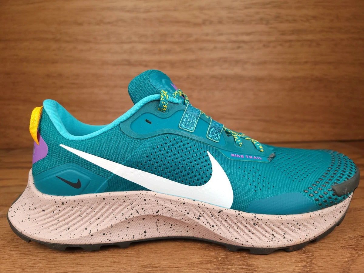 Nike trail shop walking shoes