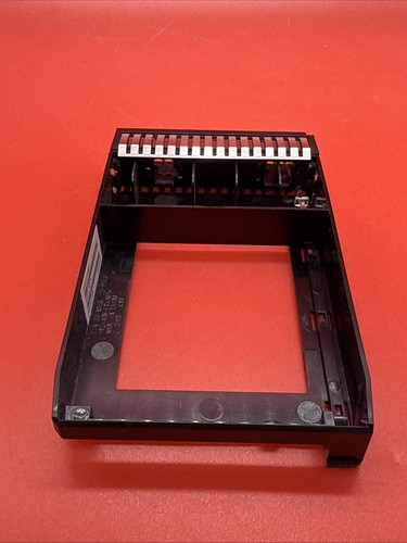 IBM 00FW857 01AF423 01AF422 2.5” Hard Drive Slot Filler - Picture 4 of 5