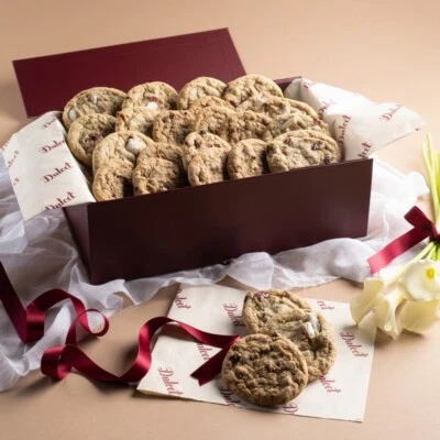 DULCET GIFT BASKETS Dulcets Gift Baskets Oatmeal Raisin and Cranberry White Chip Cookie Gift Box