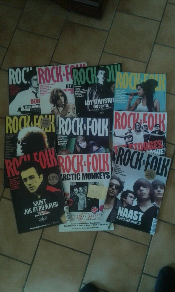 Lot 10 rock and folk année 2007 - Photo 1/1
