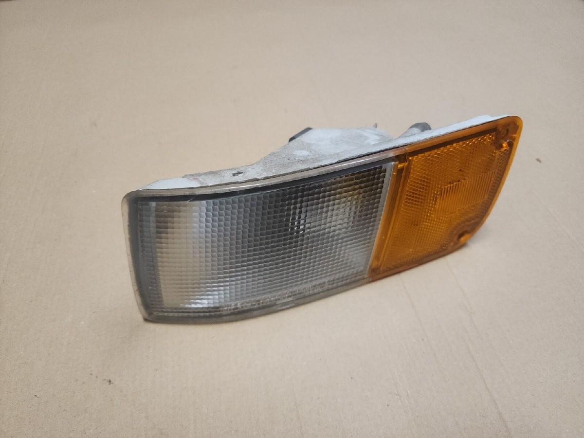 300ZX Z32 FRONT LEFT TURN SIGNAL CORNER LIGHT | eBay