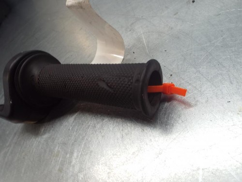 Ducati Monster 400 2000-2003 Motorcycle Throttle Housing - Picture 6 of 8