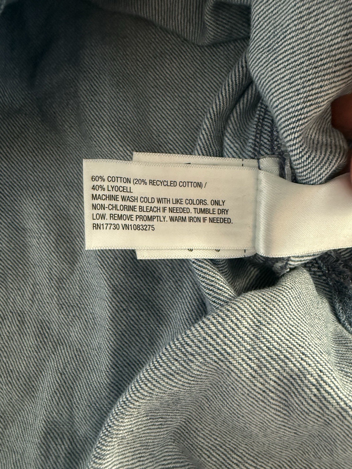 Universal Thread Long Sleeve Relaxed Button Down … - image 8