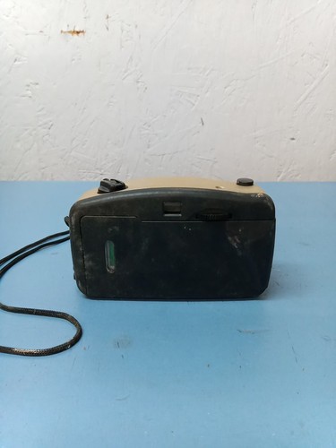 Vivitar HC 2000 Focus Free Camera Untested (LL) - Picture 4 of 5