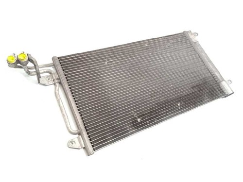 6R0820411D KONDENSATOR / KÜHLER DER KLIMAANLAGE KONDENSATOR / 7195204 FÜR SEAT I