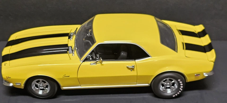 Exact Detail 1968 Chevy Camaro Z/28 Street Stalkerz 1/18 Yellow #223of 1,000 - Image 3 of 4