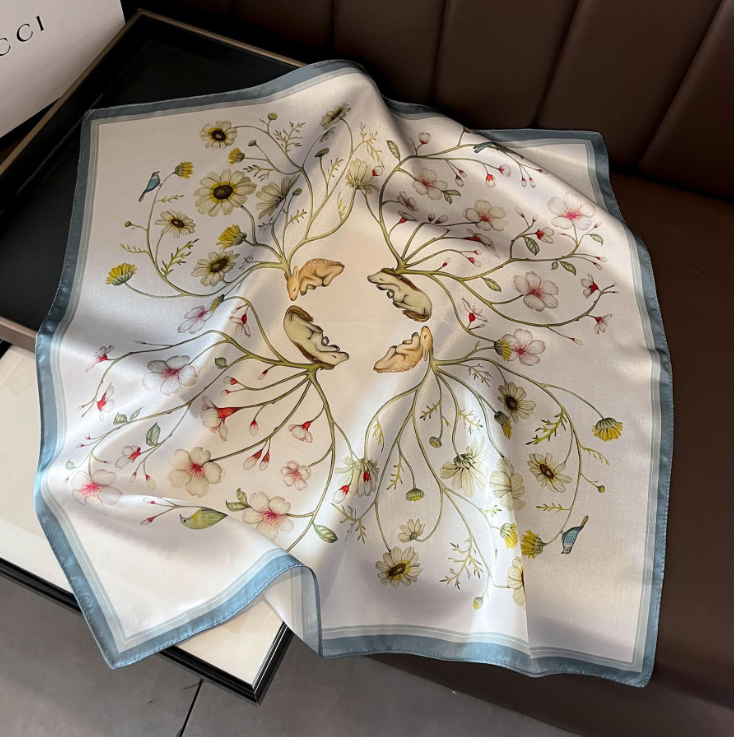 100% Mulberry Silk Bandanna Shawl 53x53cm Floral Print Scarf Wrap